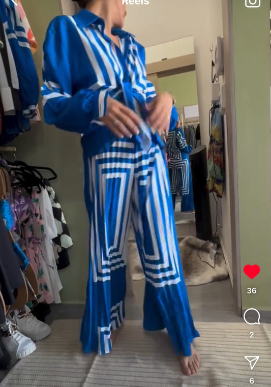 Set azul y blanco
