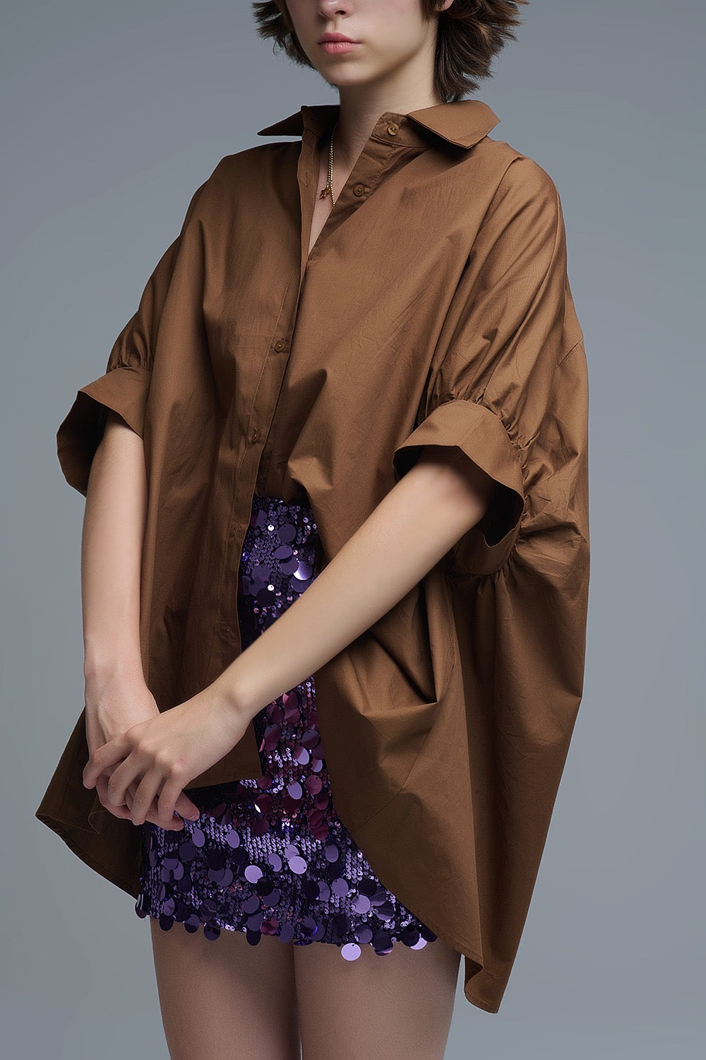 Camisa café oversized