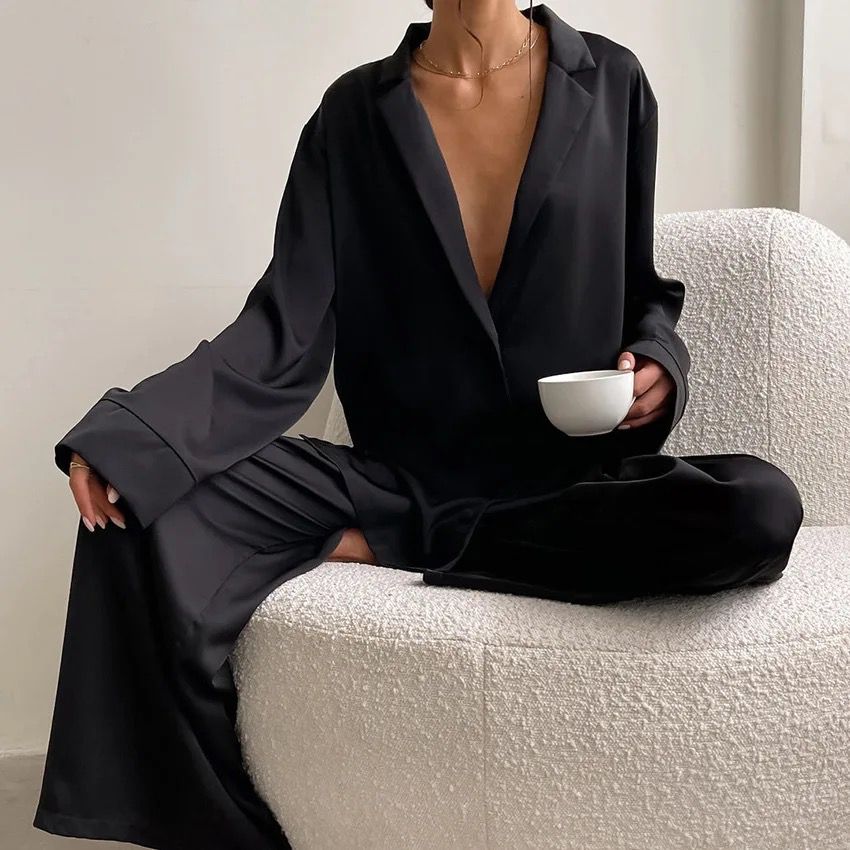 Set satin