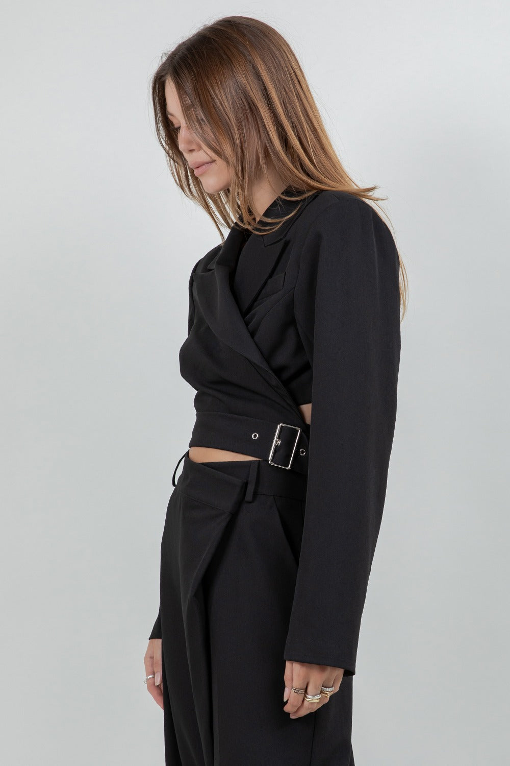 Blazer negro cruzado