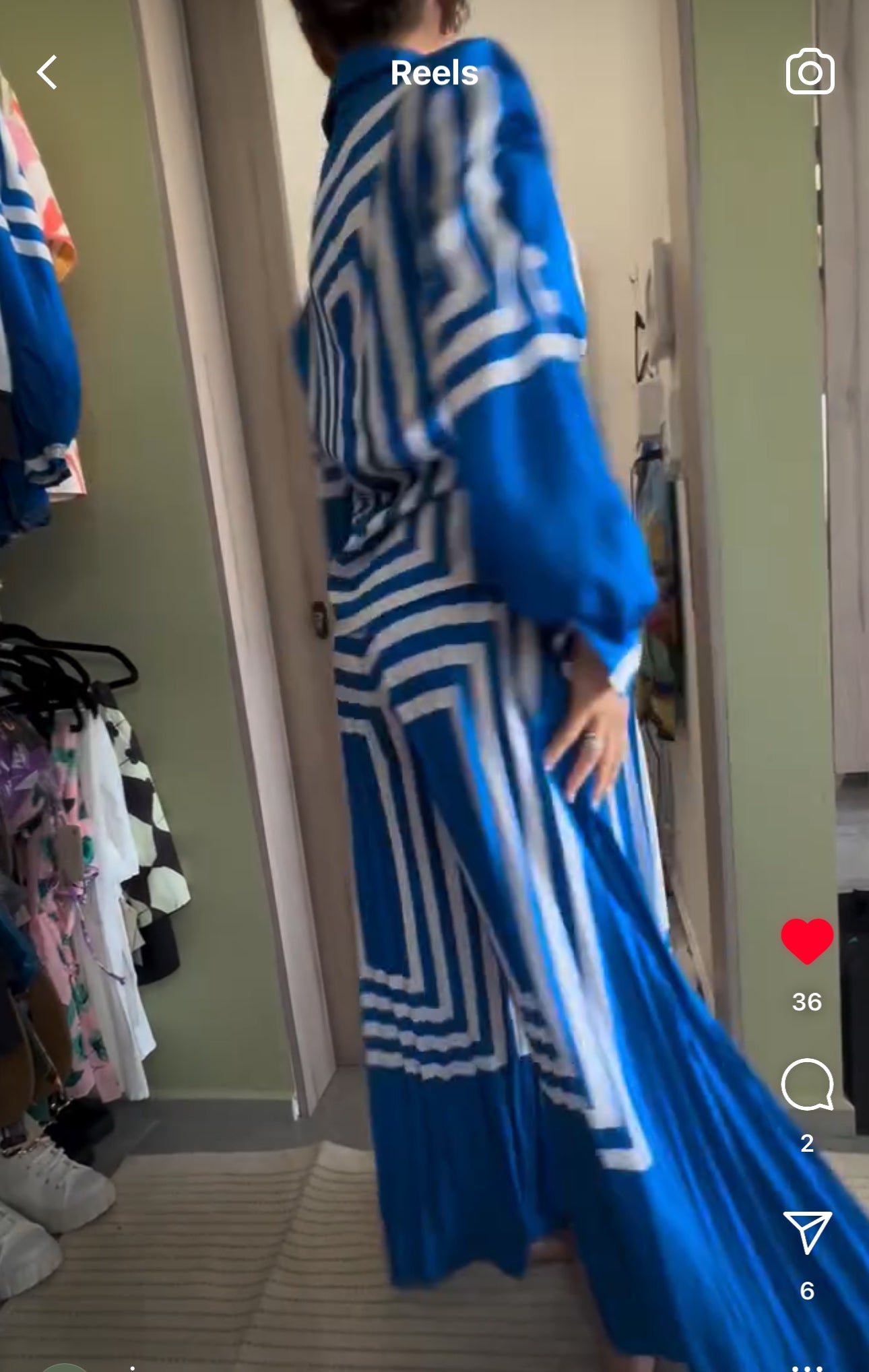 Set azul y blanco