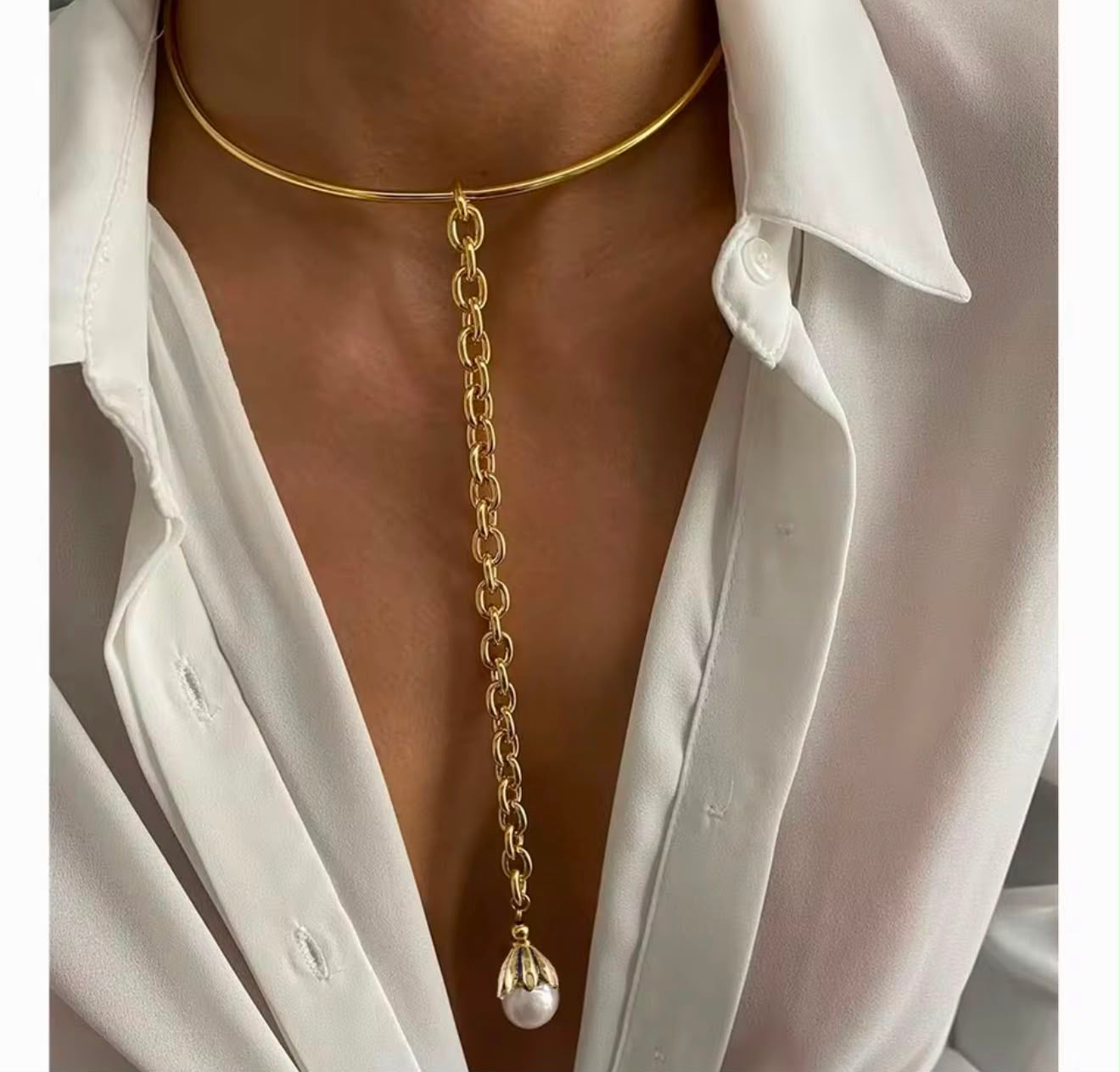 COLLAR RÍGIDO