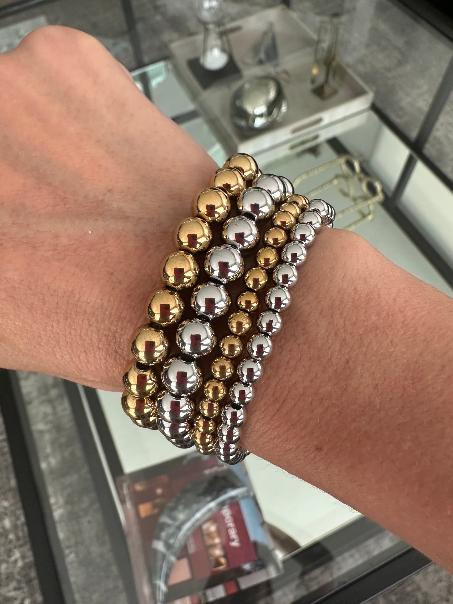 Pulsera bolitas grandes
