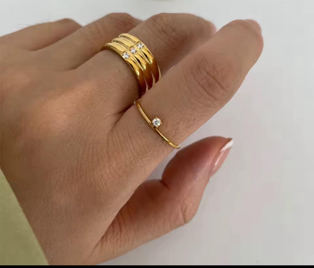 Anillo delgado brillito