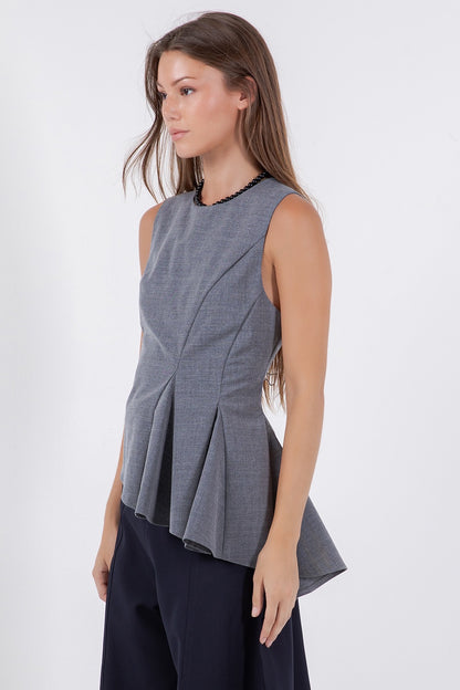 BLUSA GRIS ASIMÉTRICA