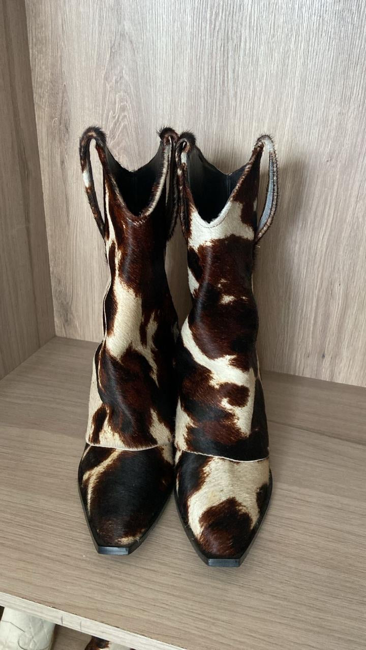 BOTA VACA