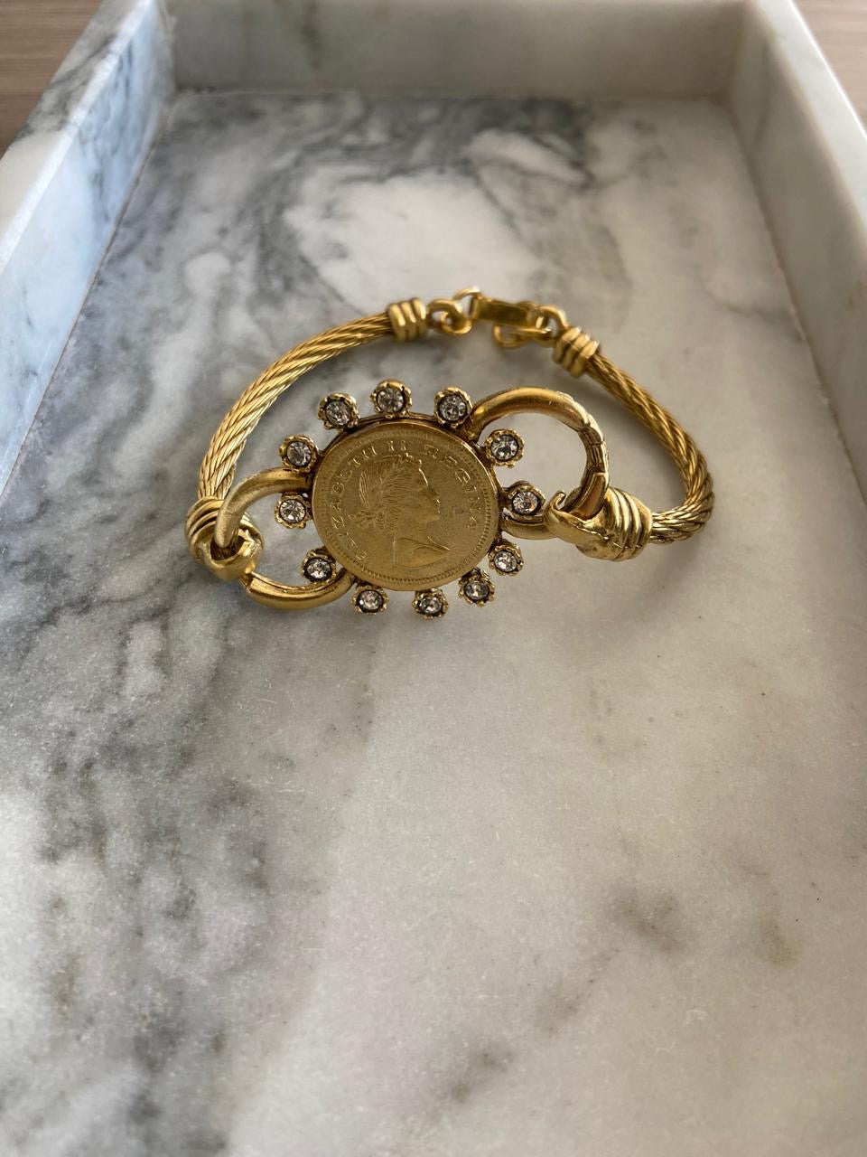 Pulsera moneda 16