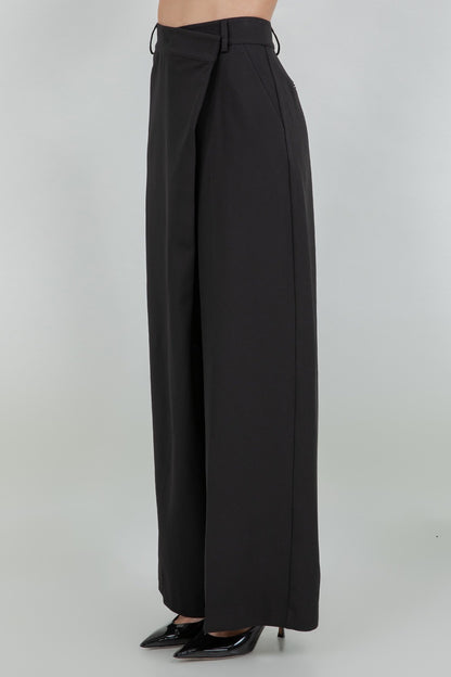 PANTALÓN NEGRO