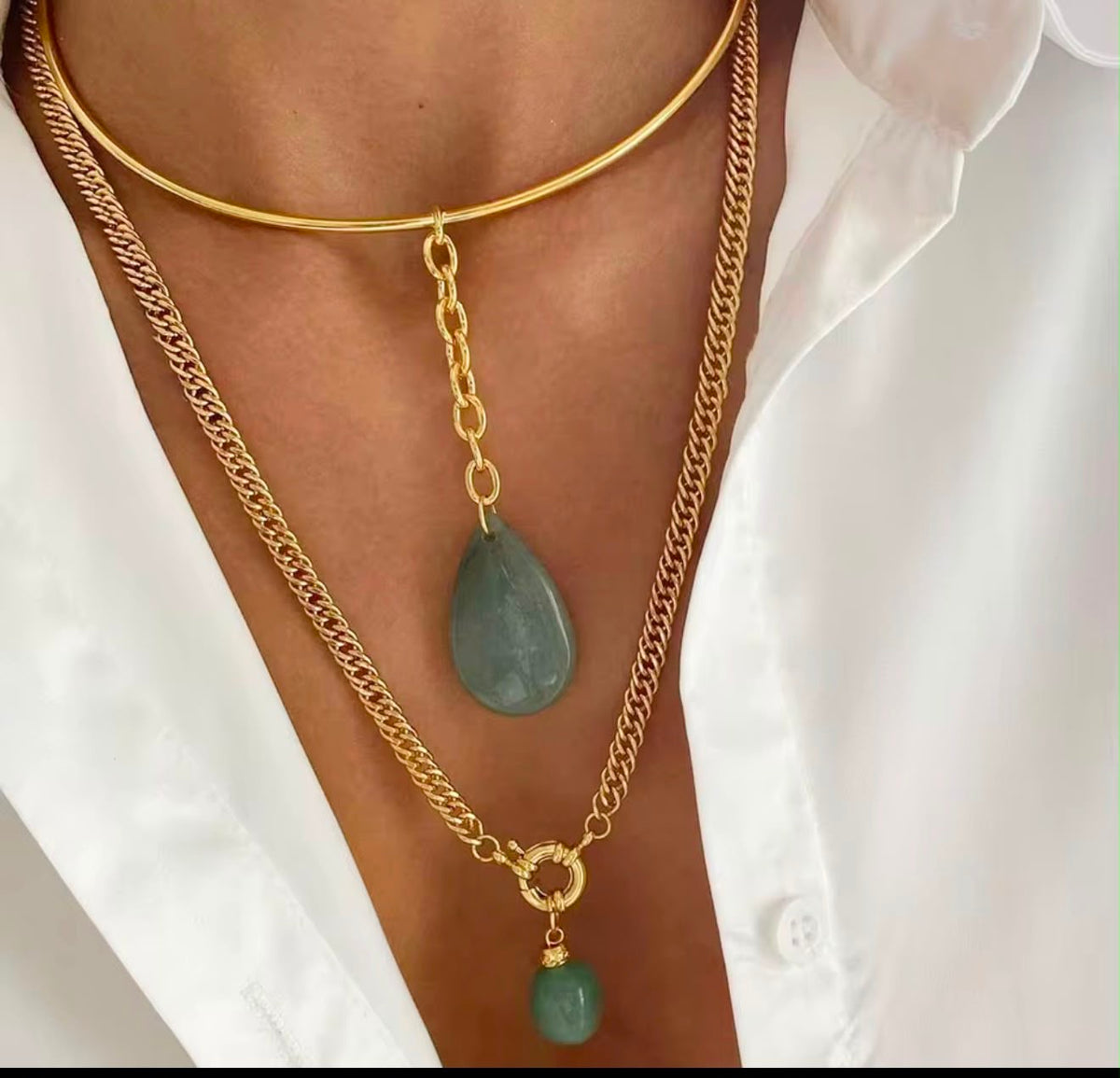 COLLAR PIEDRA COLGANTE
