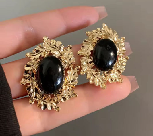 Arete piedra negra