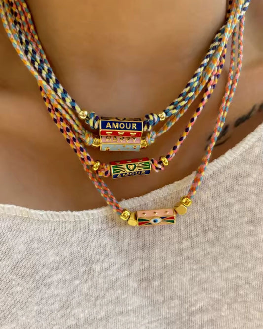 Collar hilo