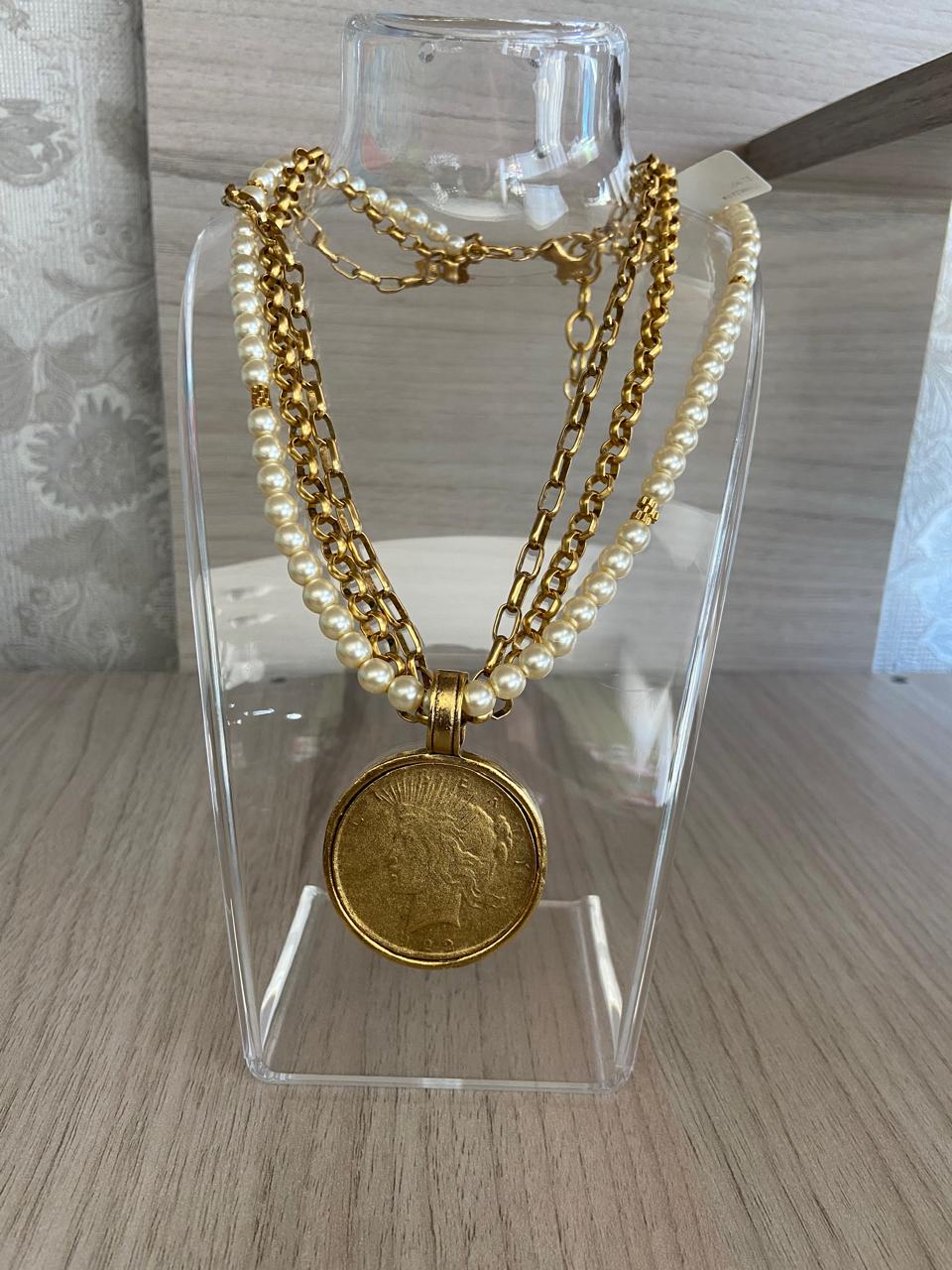 Collar moneda 04