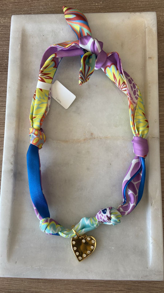 Choker mascada
