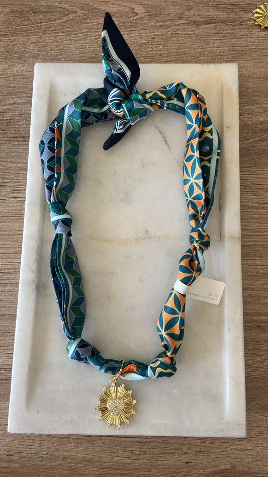 Choker mascada